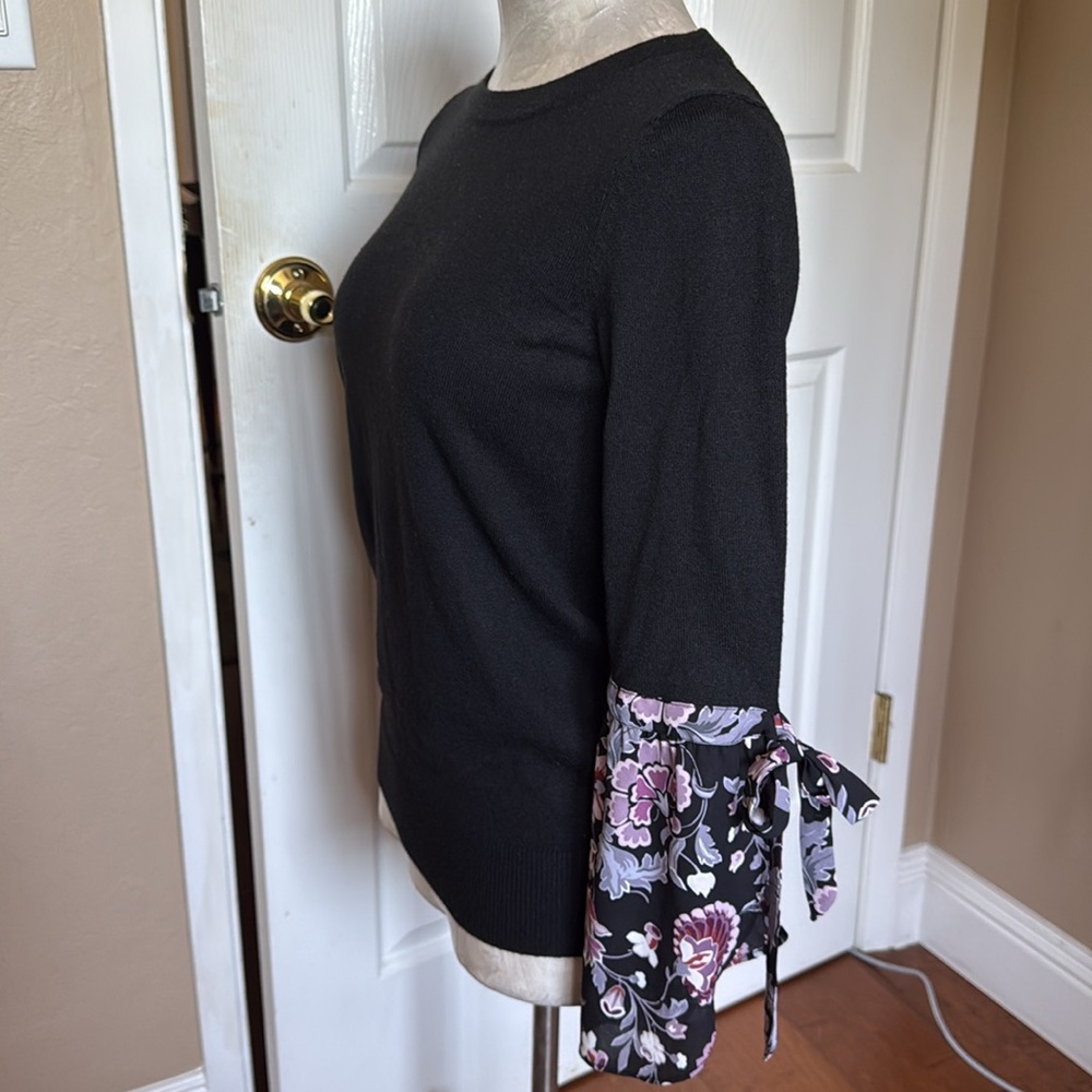 LOFT Black Crew neck lightweight sweater 3/4 Sleeve floral sleeves XS Like New - Picture 7 of 15